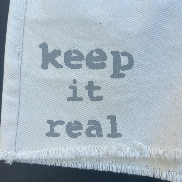 New GUESS Keep It Real Printed Senim Short SZ 27 - Picture 2 of 10